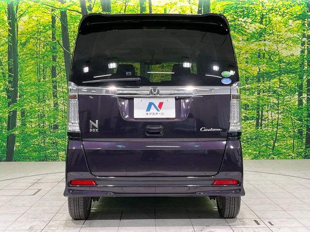 HONDA N BOX CUSTOM 2017