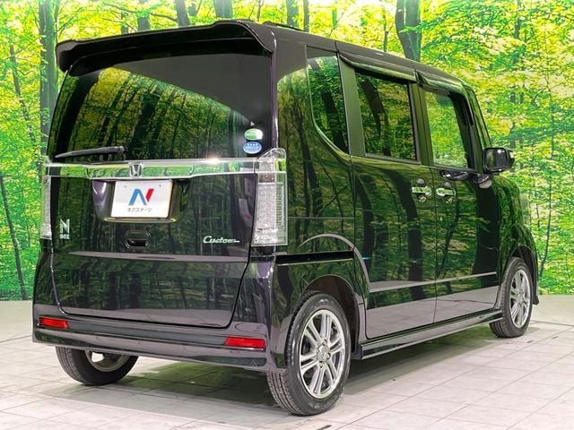 HONDA N BOX CUSTOM 2017