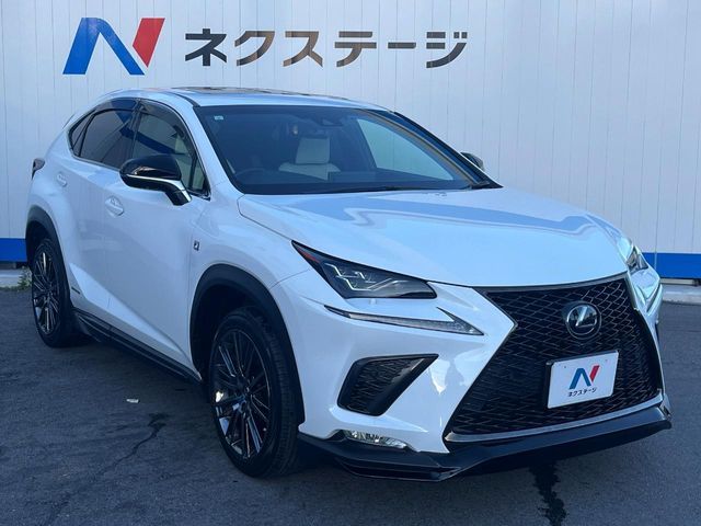 TOYOTA LEXUS NX300h AWD 2019
