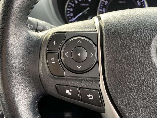 TOYOTA ESQUIRE 4WD 2015