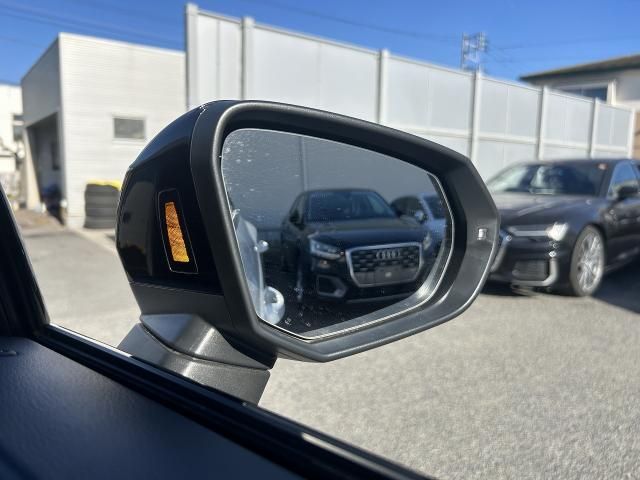 AUDI AUDI Q3 2023