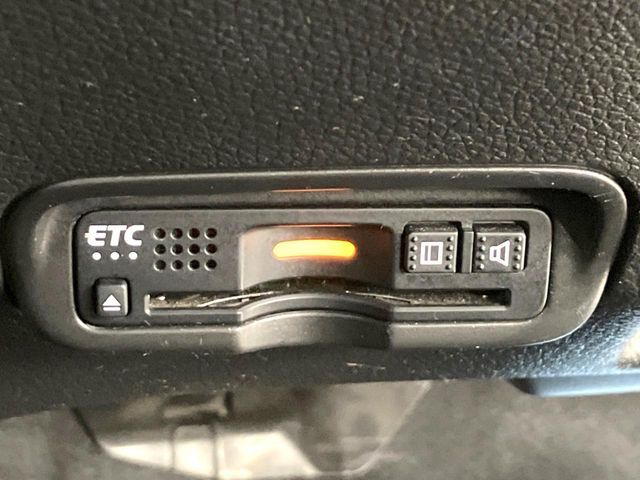 HONDA VEZEL HYBRID 2018