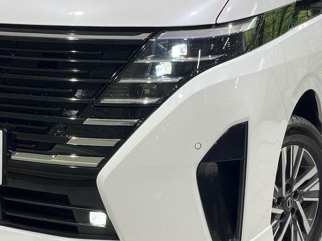 NISSAN SERENA  WG 4WD 2023