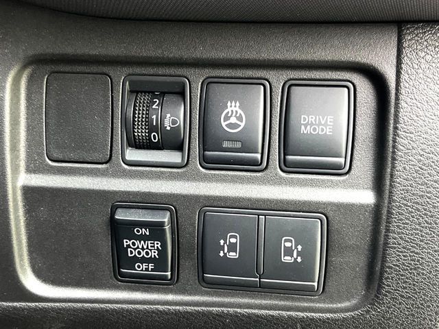 NISSAN SERENA  WG 2018