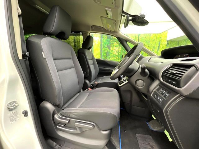 NISSAN SERENA  WG 2018