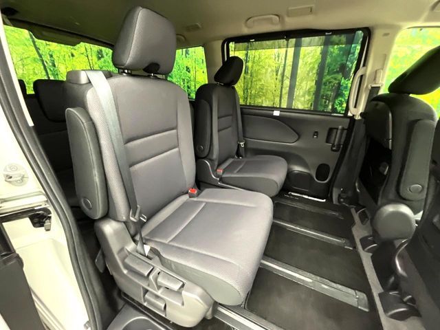 NISSAN SERENA  WG 2018