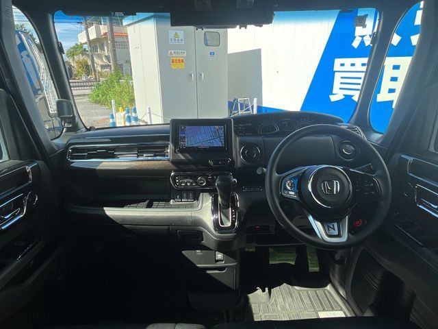 HONDA N BOX CUSTOM 2020