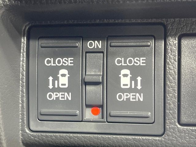 HONDA STEPWAGON e:HEV SPADA 2023