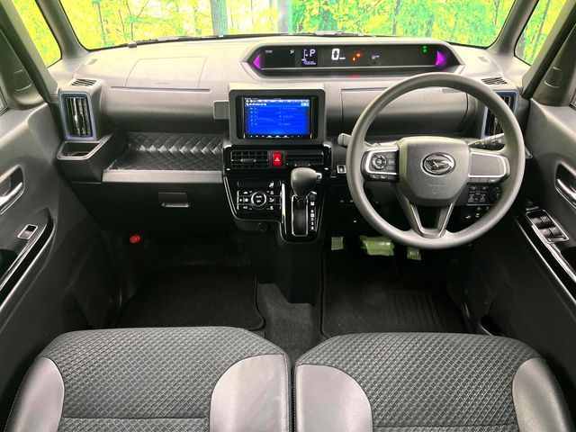 DAIHATSU TANTO CUSTOM 2022