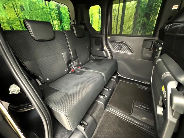 DAIHATSU TANTO CUSTOM 2022