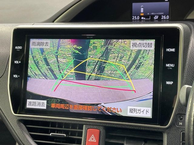 TOYOTA VOXY HYBRID 2020