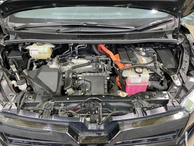 TOYOTA VOXY HYBRID 2020