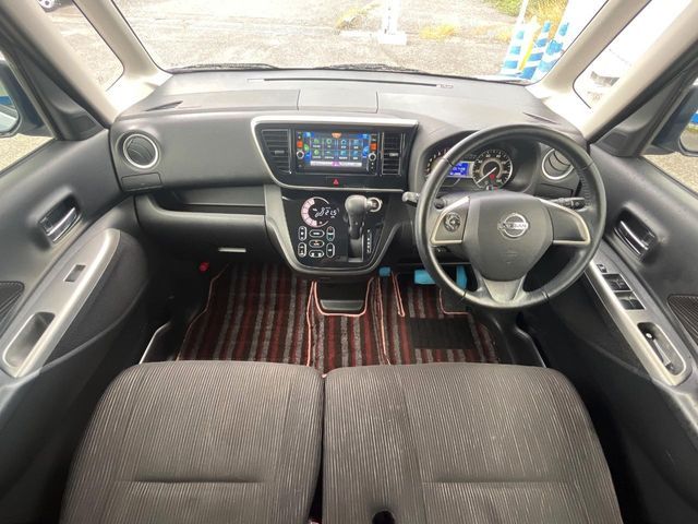 NISSAN DAYZ ROOX 2015