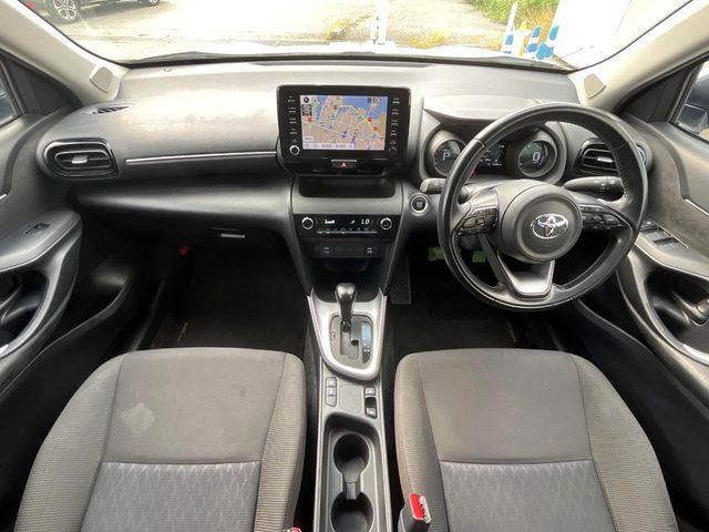 TOYOTA YARIS CROSS 2023