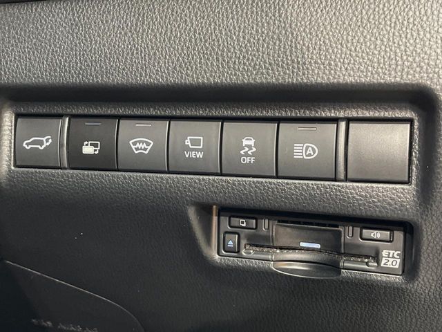 TOYOTA HARRIER 4WD 2024