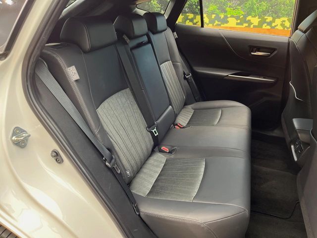 TOYOTA HARRIER 4WD 2024