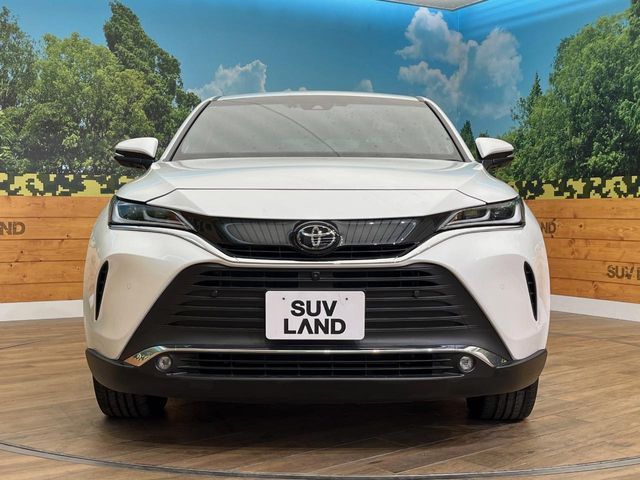 TOYOTA HARRIER 4WD 2024