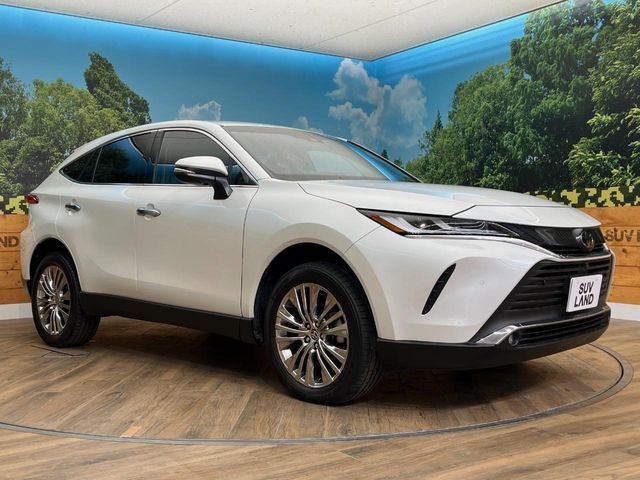 TOYOTA HARRIER 4WD 2024