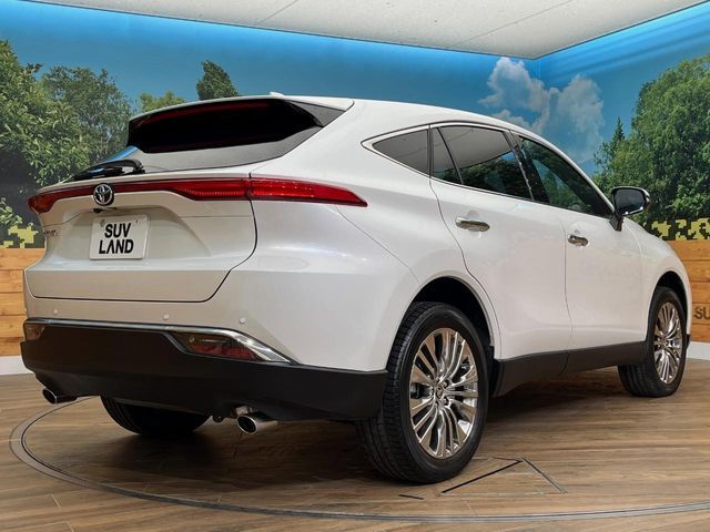 TOYOTA HARRIER 4WD 2024