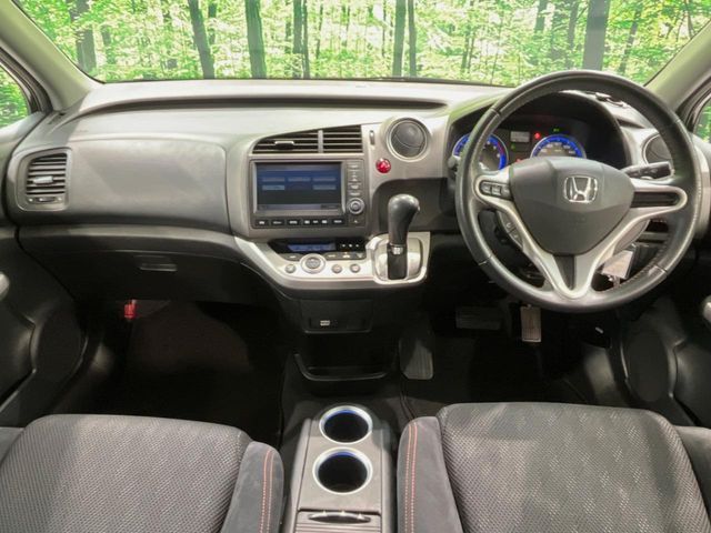 HONDA STREAM 2009
