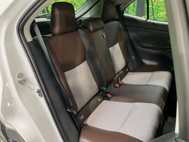 TOYOTA YARIS CROSS HYBRID 2023