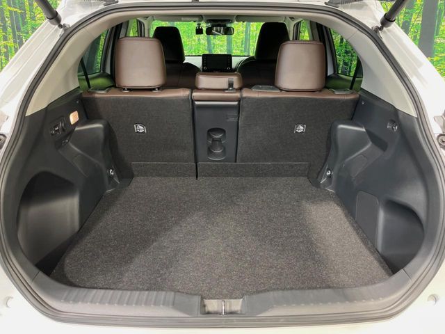 TOYOTA YARIS CROSS HYBRID 2023