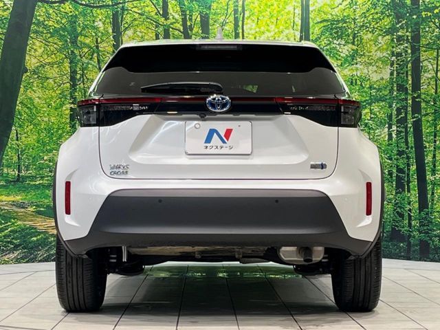 TOYOTA YARIS CROSS HYBRID 2023