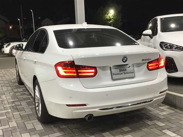 BMW BMW 3series sedan 2012