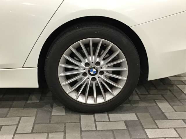 BMW BMW 3series sedan 2012