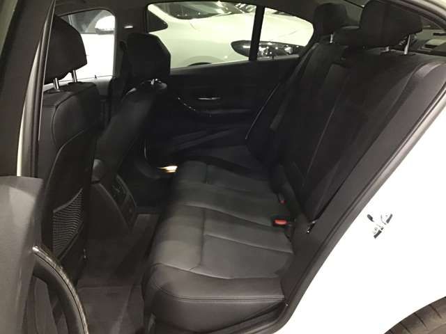 BMW BMW 3series sedan 2012