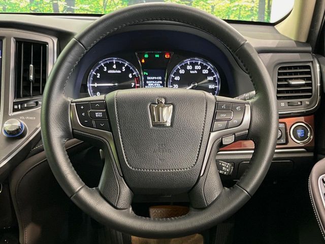 TOYOTA CROWN sedan 2013