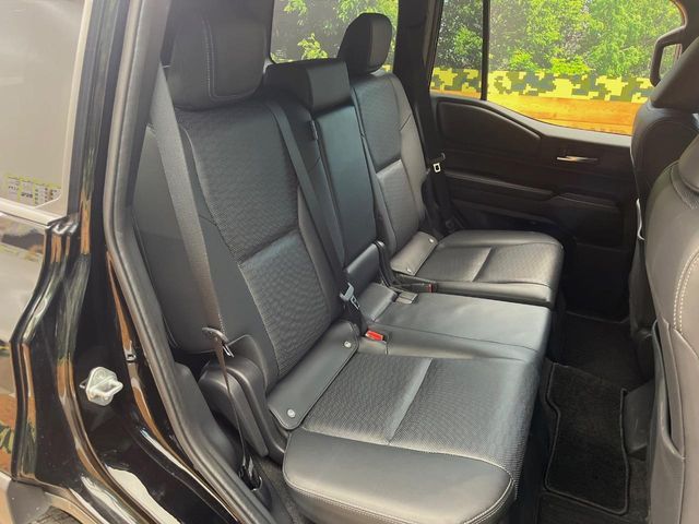 TOYOTA LANDCRUISER 250 2024