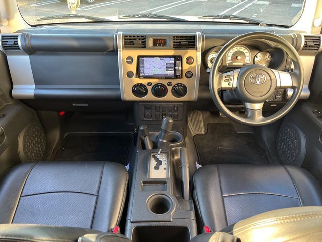 TOYOTA FJ CRUISER 4WD 2017