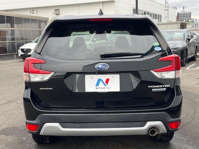 SUBARU FORESTER 2018