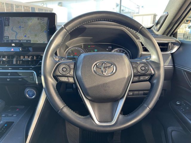 TOYOTA HARRIER HYBRID 2020