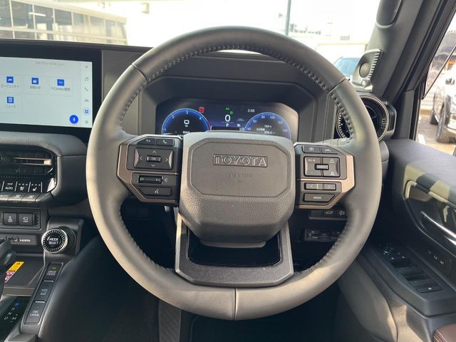 TOYOTA LANDCRUISER 250 2024