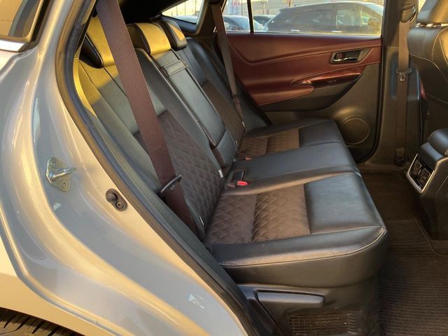 TOYOTA HARRIER HYBRID 2016