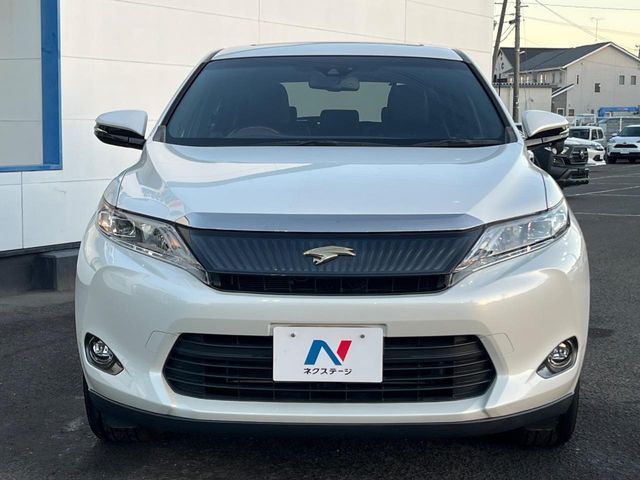 TOYOTA HARRIER HYBRID 2016