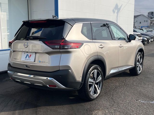 NISSAN X-TRAIL HYBRID 4WD 2024