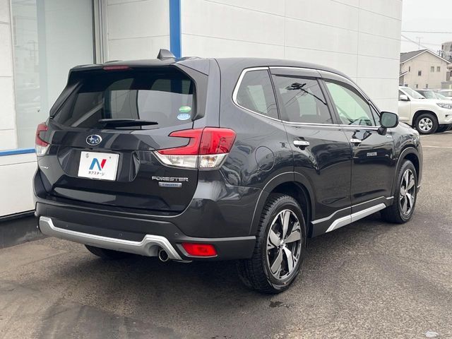SUBARU FORESTER 2019