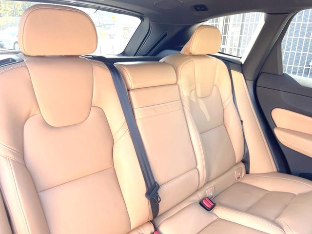 VOLVO VOLVO XC60 2021