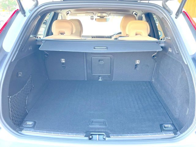 VOLVO VOLVO XC60 2021