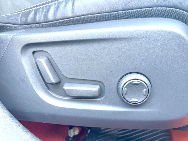 VOLVO VOLVO XC40 2020