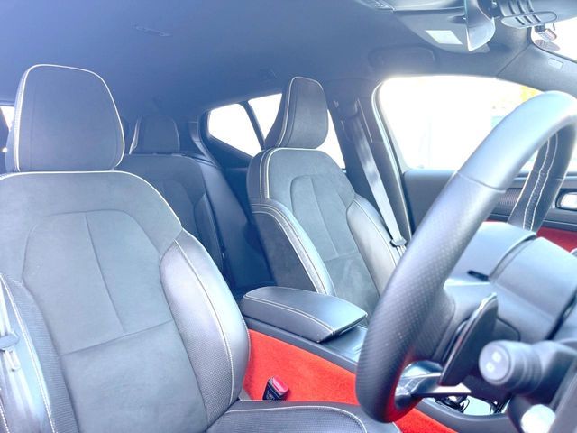 VOLVO VOLVO XC40 2020