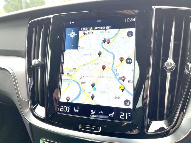 VOLVO VOLVO V60 2021