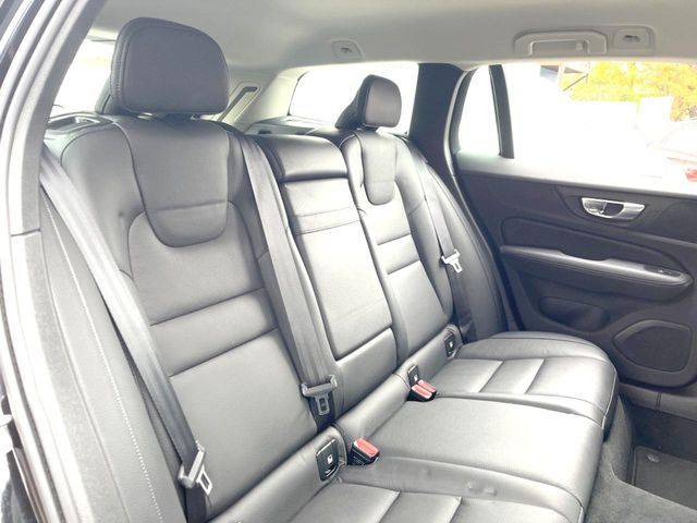 VOLVO VOLVO V60 2021