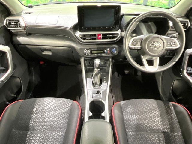 TOYOTA RAIZE HYBRID 2021