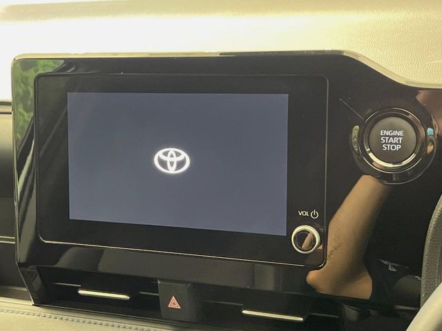 TOYOTA VOXY 4WD 2024