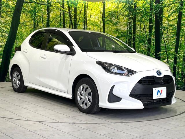 TOYOTA YARIS HYBRID 2022