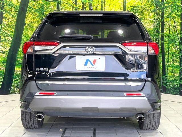 TOYOTA RAV4 4WD 2021